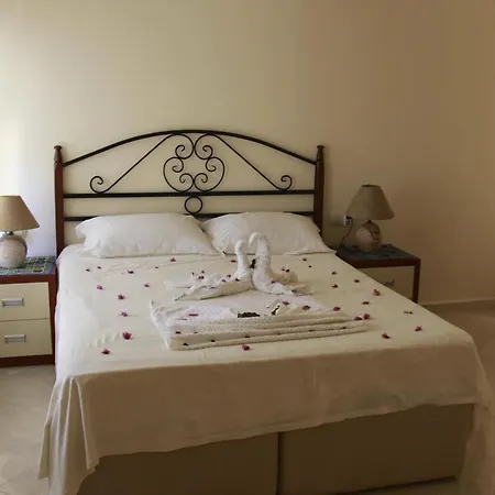 Luxury 4 Bedroom Sea Front With Private Pool Villa Fethiye