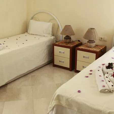 빌라 Luxury 4 Bedroom Sea Front With Private Pool